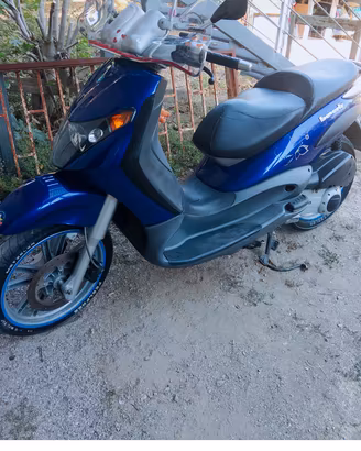Beverly 200