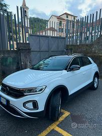 Volkswagen T-Roc 1.0 TSI Life – MY2023