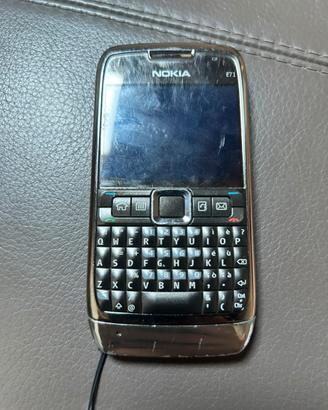 Nokia e71