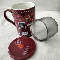 Tazza con coperchio e infusiera di Neavita, nuova