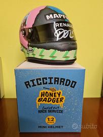 Casco Replica 2019  D.Ricciardo Autografato  1:2