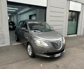 Lancia Ypsilon 0.9 T.Air S&S Platinum 82000KM!!!