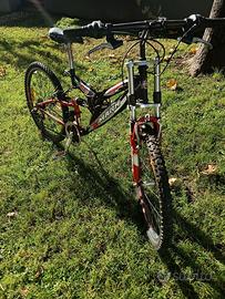 Bici Mountain Bike bimbo