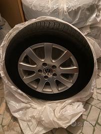 Cerchi in lega 15 x 6,5 VW Golf 5