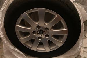 Cerchi in lega 15 x 6,5 VW Golf 5