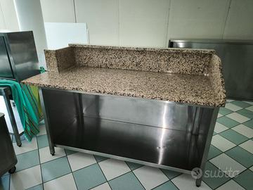 Banco in inox con piano in granito