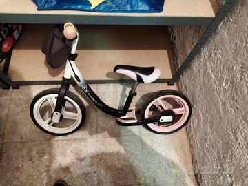 balance bike kinderkraft rosa e nera