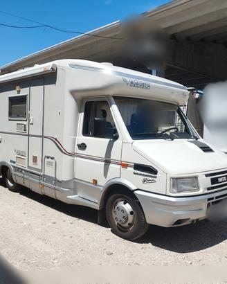 Camper profilato Mobilvetta Opera 