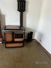 stufa economica funzionante a legna