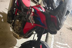 Honda Africa Twin 1100 L1 Gran Prix Red