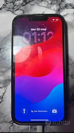 iPhone 13 rotto sia avanti che indietro