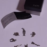 Set 7 Ciondoli Athena ARGENTO 800 con Box 

