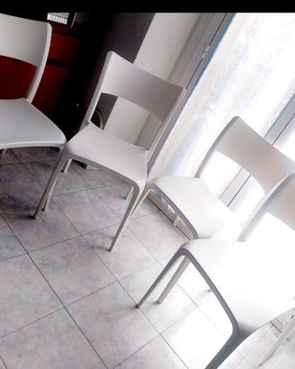 4 sedie in vetroresina bianche 