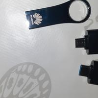 Chiavetta usb HUAWEY 128 gb NUOVA,più adattatori