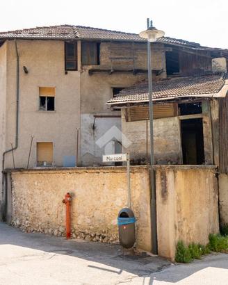 VILLA SINGOLA A ALDENO