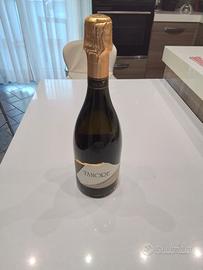 Spumante Tanoré Valdobbiadene Extra Dry