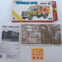 Modellino Ambulanza Militare