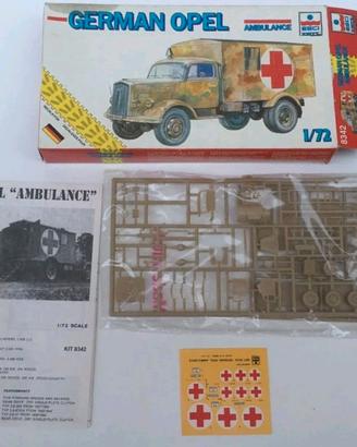 Modellino Ambulanza Militare