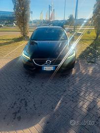 Volvo v40 (2012-2020) - 2019