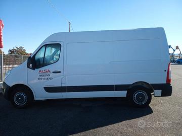 Furgone chiuso Renault Master