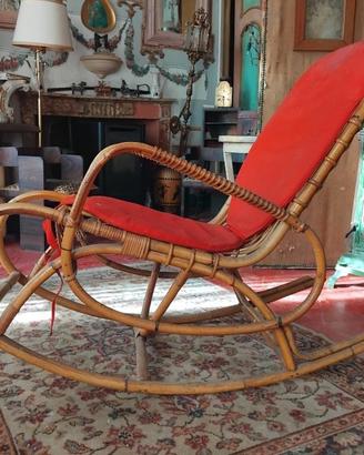Sedia dondolo in bambu vintage