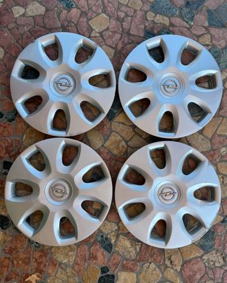 Copri cerchi originali Opel Corsa D