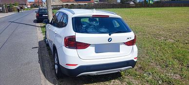 BMW X1 sdrive 2013