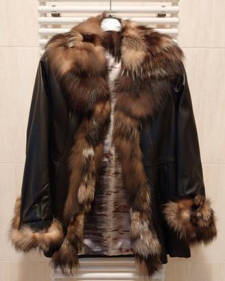 Giacca in pelle con pelliccia