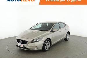 VOLVO V40 NF73752