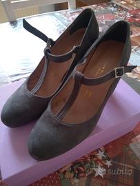 scarpe con cinturino 