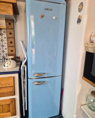 frigo bombato azzurro