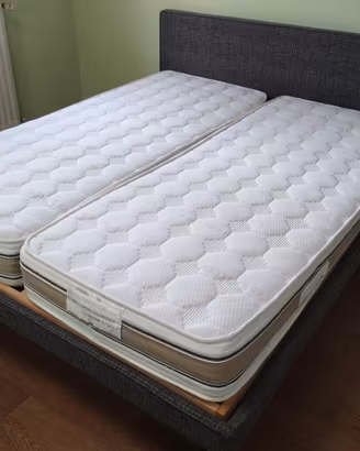 Letto matrimoniale e materassi in lattice naturale