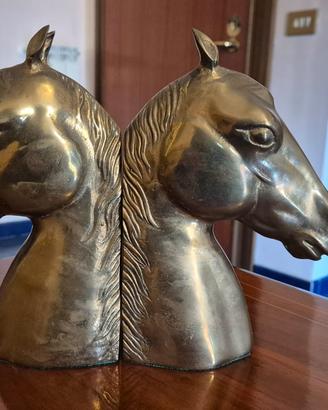 Fermalibri Mid-Century Modern Horses in ottone