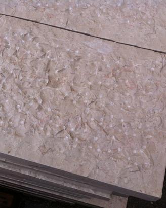 Basole in Pietra di Trani Picconate