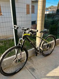 Mountain bike e/o bmx