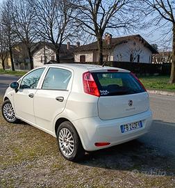 Fiat punto1.2 benzina euro 6