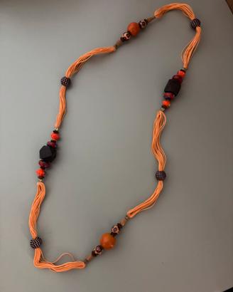 Collana arancione