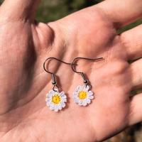 Orecchini margherita microuncinetto