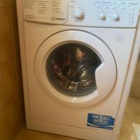 Lavatrice funzionante