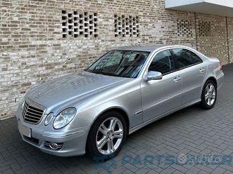 Auto per pezzi MERCEDES-BENZ E-CLASS (W211) [ 2002