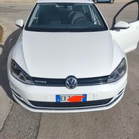 Golf Variant  SW 1.4 TDI High Dsg 110 CV