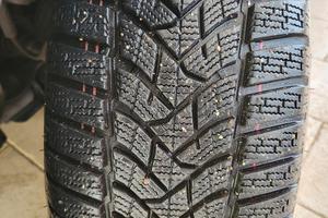  4 Pneumatici da neve