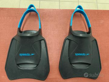pinne nuoto  speedo + palette +  borsa virgin nike