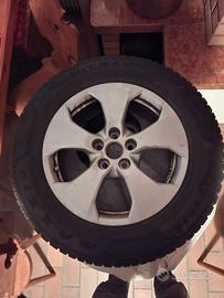 Gomme termiche con cerchi in lega Toyota RAV4 2019