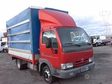 Cabstar 35.12 3.0 TDI CASSONE CENTINATO