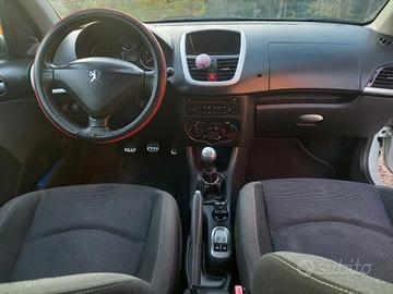 Peugeot 206 plus 