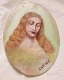 Formella, ritratto, quadretto ovale in porcellana.