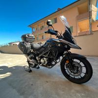 Suzuki V-Strom 650