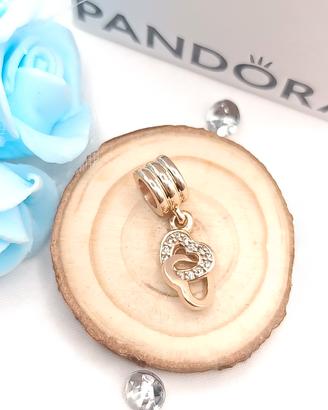 charm originale Pandora cuori intrecciati oro rosa