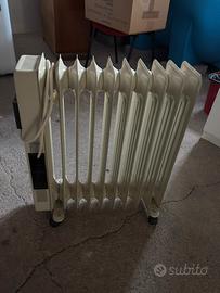Radiatore elettrico a olio Laminox 2000W con termo
